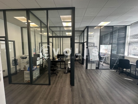 Photo 1 – location bureaux	MONTREUIL (93100)
