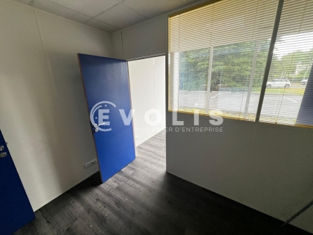 Photo 13 – location bureaux	EVRY COURCOURONNES (91000)