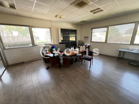 Photo 9 – location Entrepôts / activités	LISSES (91090)
