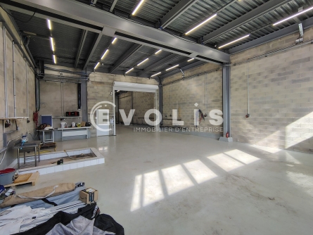 Photo 2 – location Entrepôts / activités	BRY SUR MARNE (94360)
