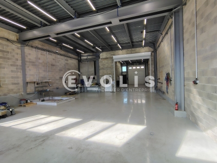 Photo 3 – location Entrepôts / activités	BRY SUR MARNE (94360)