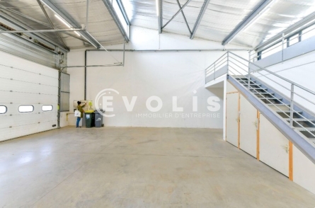 Photo 3 – location Entrepôts / activités	LYON (69008)