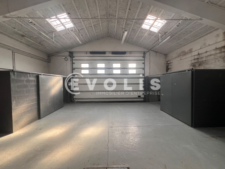 Photo 4 – location Entrepôts / activités	SAINT MAUR DES FOSSES (94100)