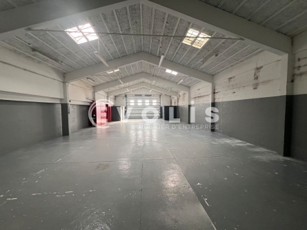 Photo 3 – location Entrepôts / activités	SAINT MAUR DES FOSSES (94100)