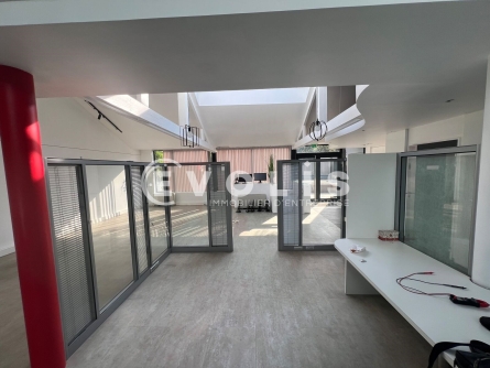 Photo 7 – location Entrepôts / activités	SAINT MAUR DES FOSSES (94100)