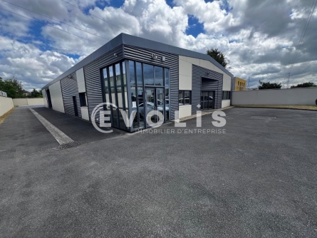 Photo 1 – vente Entrepôts / activités	VILLIERS SUR ORGE (91700)