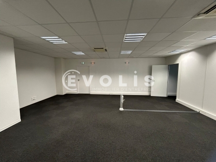 Photo 2 – location bureaux	PESSAC (33600)