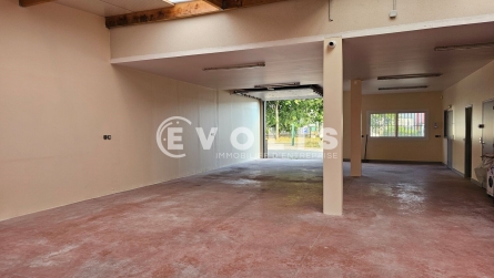 Photo 3 – location Entrepôts / activités	SAVIGNY SUR ORGE (91600)