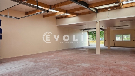 Photo 7 – location Entrepôts / activités	SAVIGNY SUR ORGE (91600)
