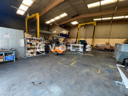Photo 4 – location Entrepôts / activités	VAULX EN VELIN (69120)