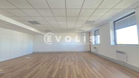Photo 2 – location bureaux	IVRY SUR SEINE (94200)