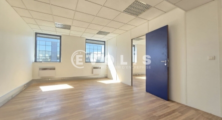 Photo 3 – location bureaux	IVRY SUR SEINE (94200)