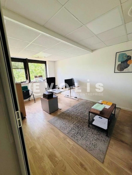 Photo 3 – location bureaux	LOGNES (77185)