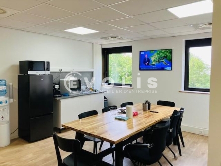 Photo 7 – location bureaux	LOGNES (77185)