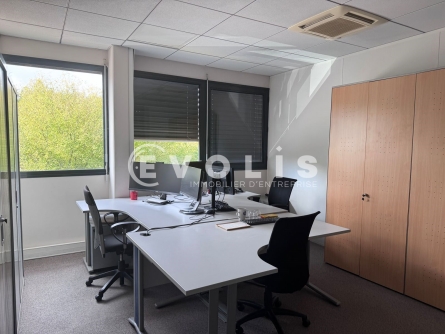 Photo 9 – location bureaux	SAINT PRIEST (69800)