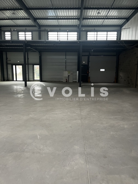 Photo 3 – location Entrepôts / activités	VEDENE (84270)
