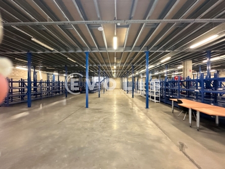 Photo 12 – location bureaux	L'HAY LES ROSES (94240)