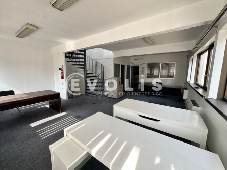 Photo 15 – location bureaux	L'HAY LES ROSES (94240)