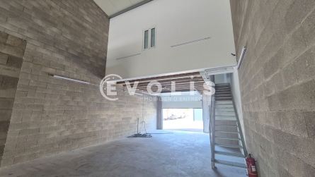 Photo 4 – location Entrepôts / activités	OZOIR LA FERRIERE (77330)