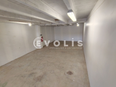 Photo 3 – location Entrepôts / activités	SAINT MAUR DES FOSSES (94210)