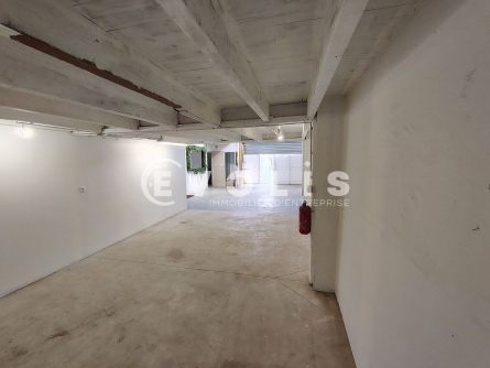 Photo 2 – location Entrepôts / activités	SAINT MAUR DES FOSSES (94210)
