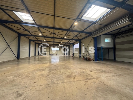 Photo 11 – vente Entrepôts / activités	MORNANT (69440)