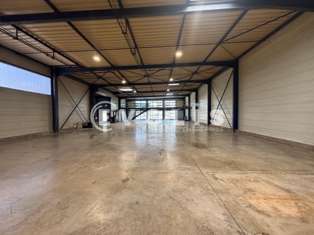 Photo 7 – vente Entrepôts / activités	MORNANT (69440)