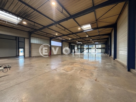 Photo 6 – vente Entrepôts / activités	MORNANT (69440)