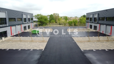 Photo 9 – location Entrepôts / activités	VILLENEUVE LES AVIGNON (30400)
