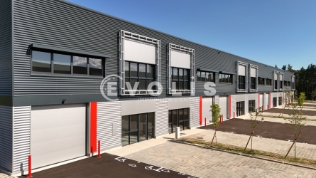 Photo 10 – location Entrepôts / activités	VILLENEUVE LES AVIGNON (30400)