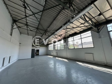 Photo 3 – location Entrepôts / activités	NANTERRE (92000)