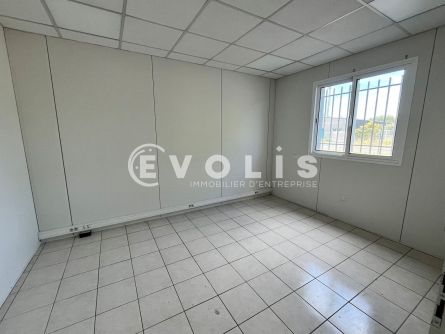 Photo 4 – location Entrepôts / activités	BLANQUEFORT (33290)
