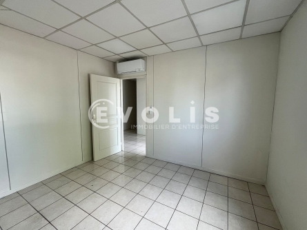 Photo 8 – location Entrepôts / activités	BLANQUEFORT (33290)
