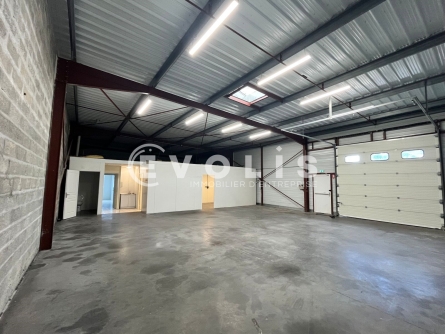 Photo 3 – location Entrepôts / activités	BLANQUEFORT (33290)
