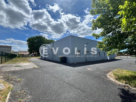 Photo 1 – location Entrepôts / activités	BLANQUEFORT (33290)