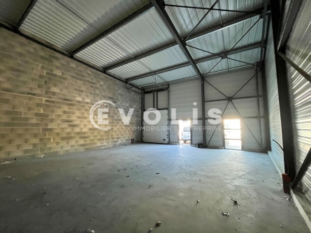 Photo 5 – vente Entrepôts / activités	BASSENS (33530)