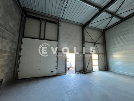 Photo 8 – vente Entrepôts / activités	BASSENS (33530)