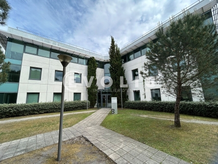 Photo 2 – location bureaux	MERIGNAC (33700)