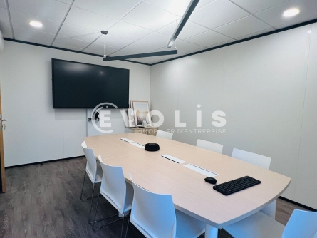 Photo 8 – vente bureaux	CROISSY BEAUBOURG (77183)