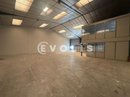 Photo 3 – location Entrepôts / activités	VITRY EN ARTOIS (62490)
