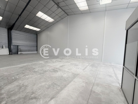 Photo 5 – location Entrepôts / activités	VITRY EN ARTOIS (62490)