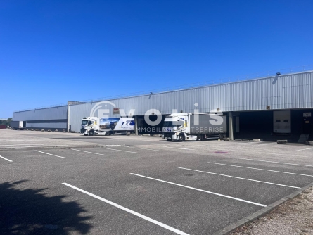 Photo 1 – location Entrepôts / activités	SAINT QUENTIN FALLAVIER (38070)