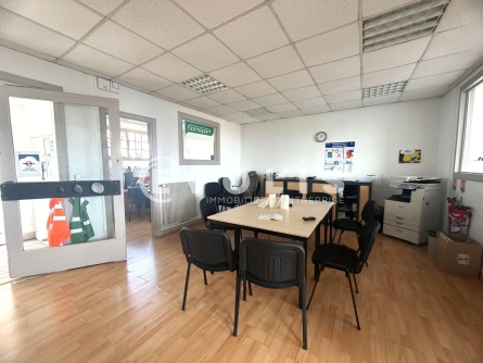 Photo 4 – location Entrepôts / activités	CLAMART (92140)
