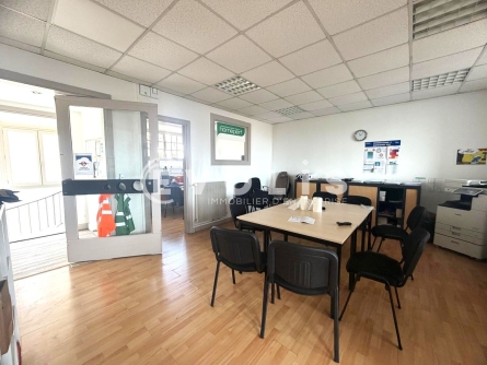 Photo 6 – location Entrepôts / activités	CLAMART (92140)