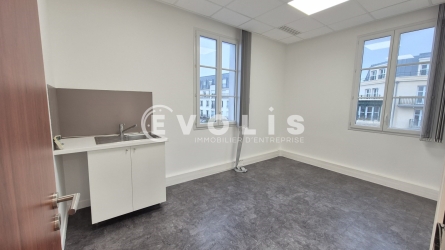 Photo 12 – vente bureaux	CHESSY (77700)