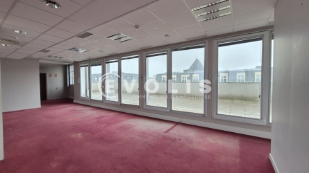 Photo 14 – vente bureaux	CHESSY (77700)