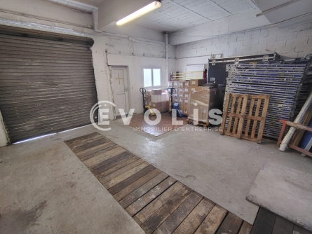 Photo 2 – location Entrepôts / activités	NOISY LE SEC (93130)