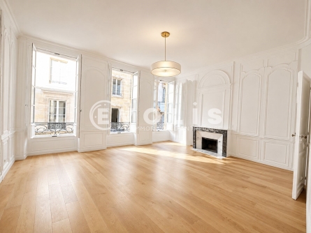 Photo 1 – location bureaux	BORDEAUX (33000)