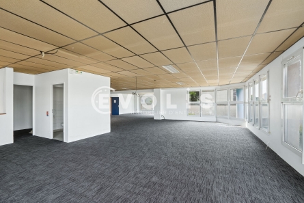 Photo 12 – location Entrepôts / activités	IVRY SUR SEINE (94200)