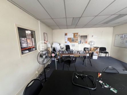 Photo 4 – location Entrepôts / activités	COLLEGIEN (77090)